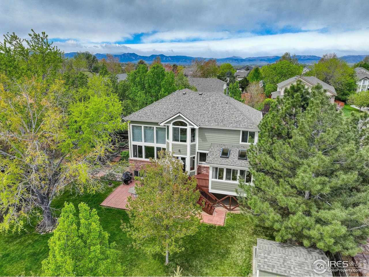 381 Baker Ln