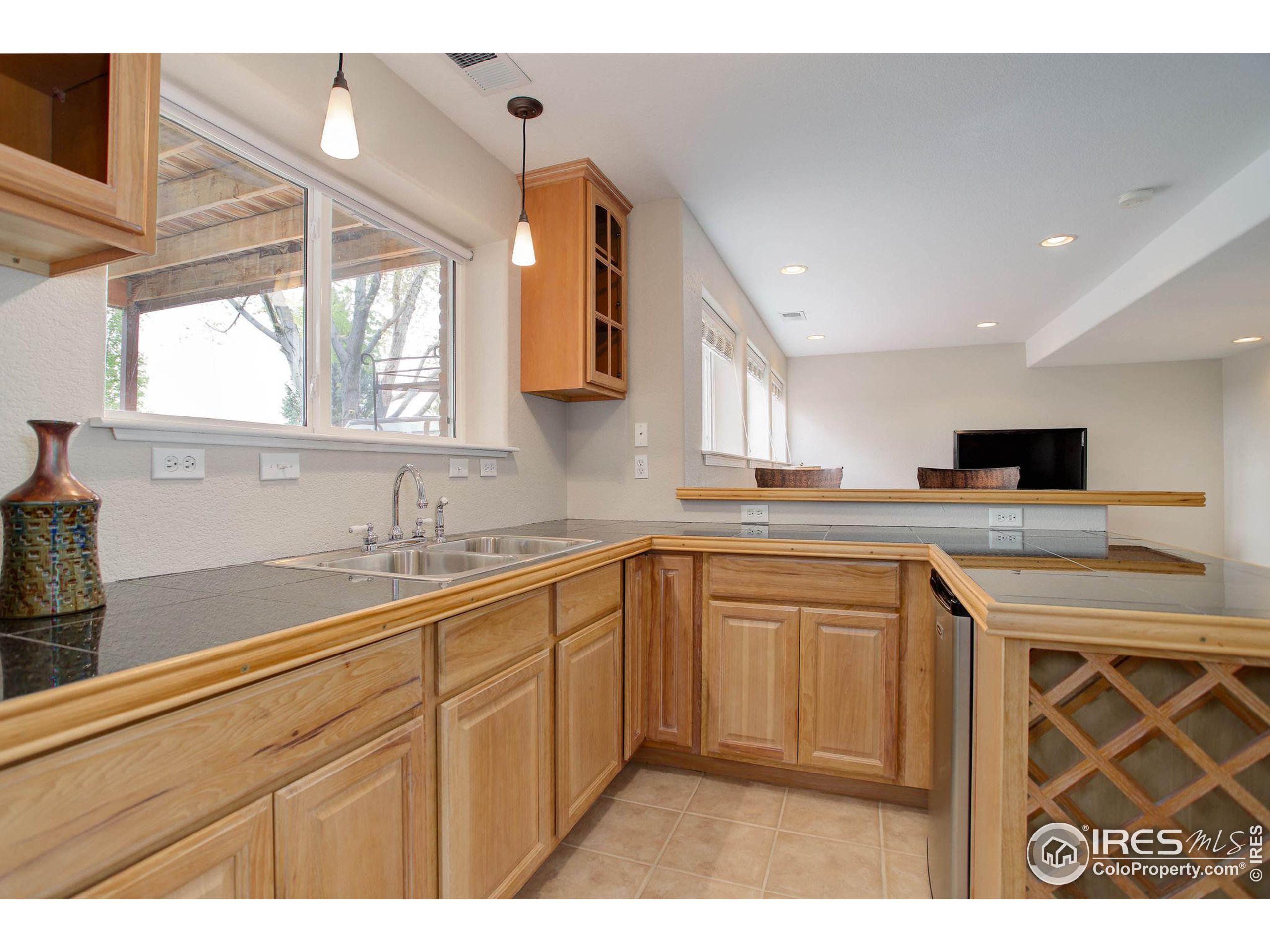 381 Baker Ln