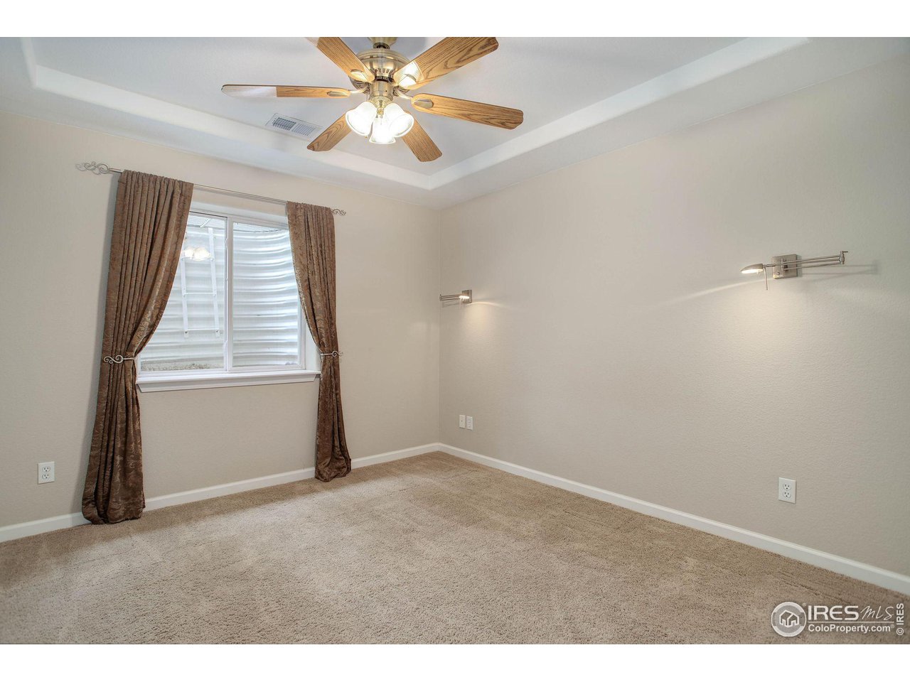 381 Baker Ln