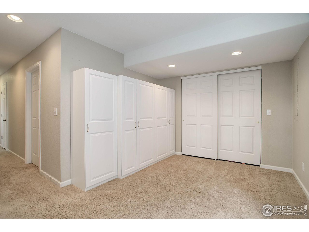 381 Baker Ln