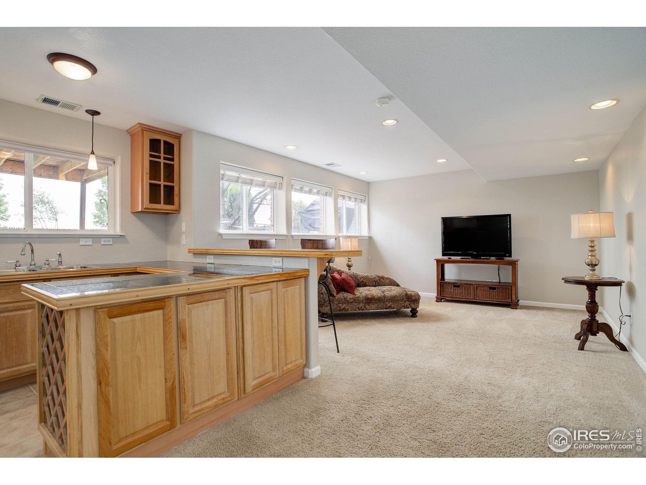 381 Baker Ln