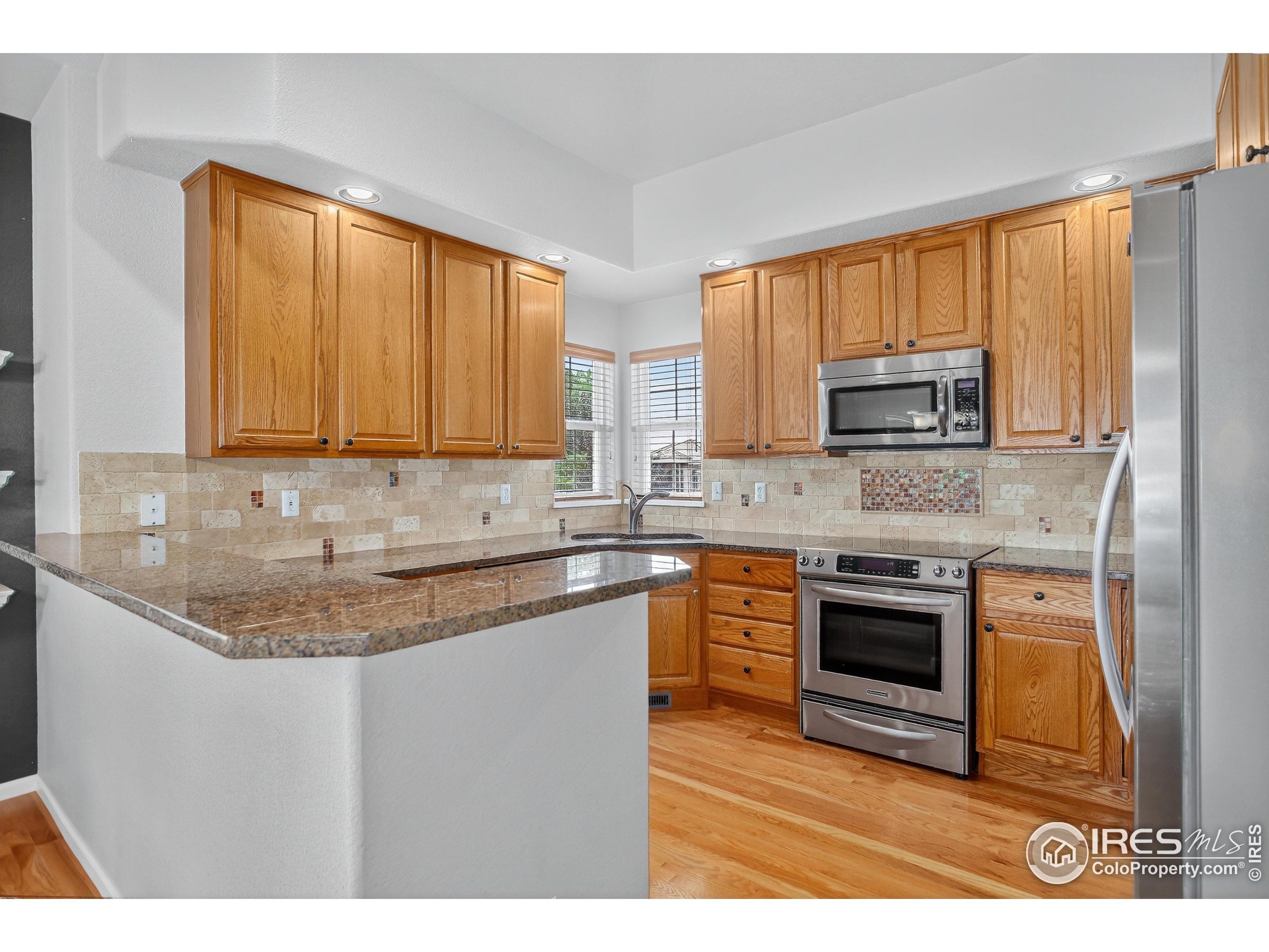 446 Rossum Dr