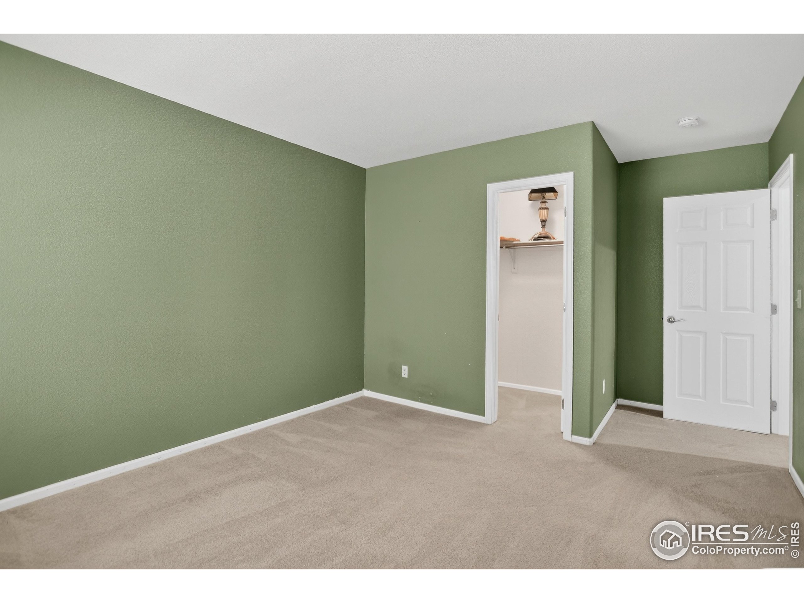 446 Rossum Dr