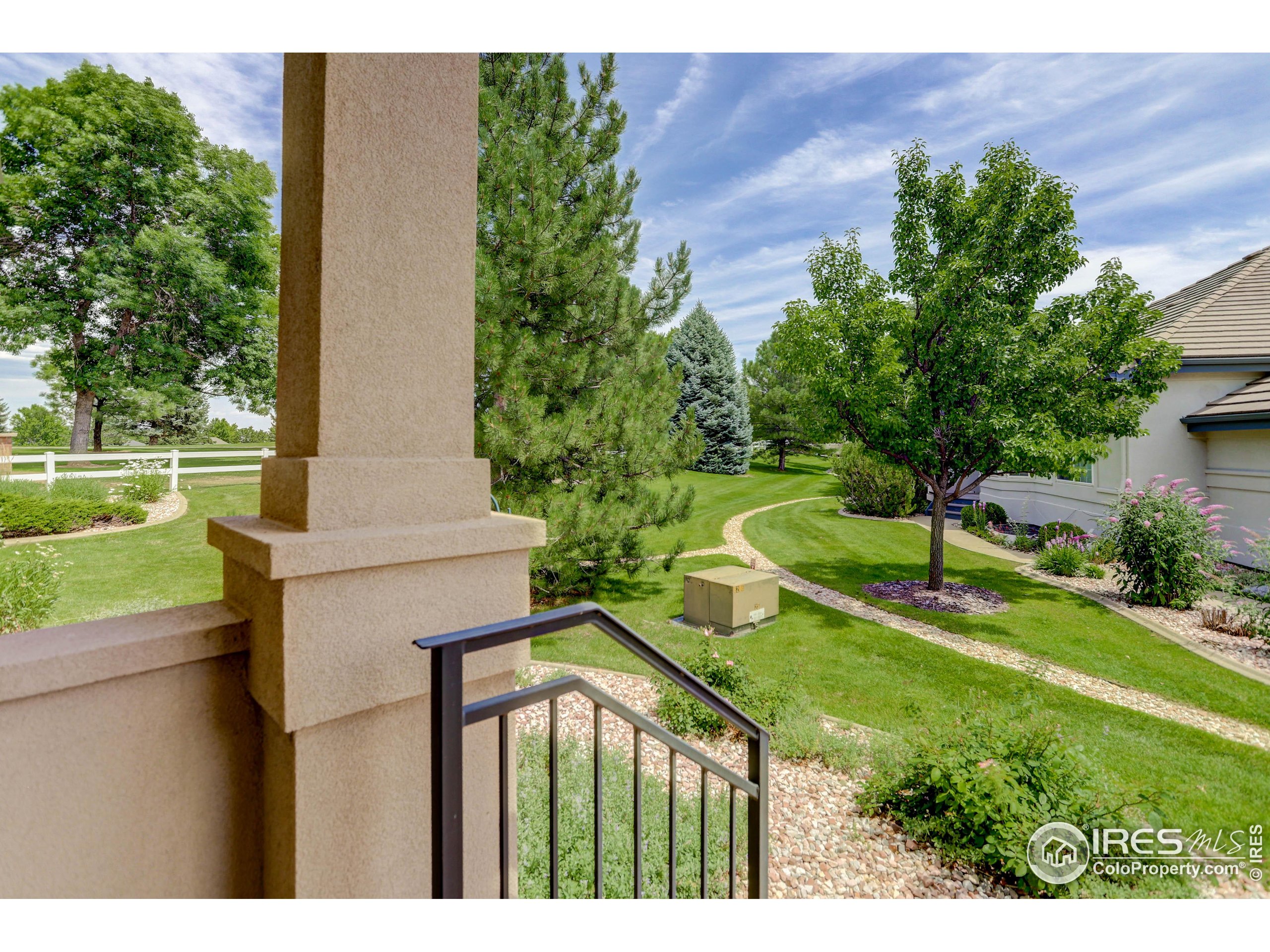 446 Rossum Dr