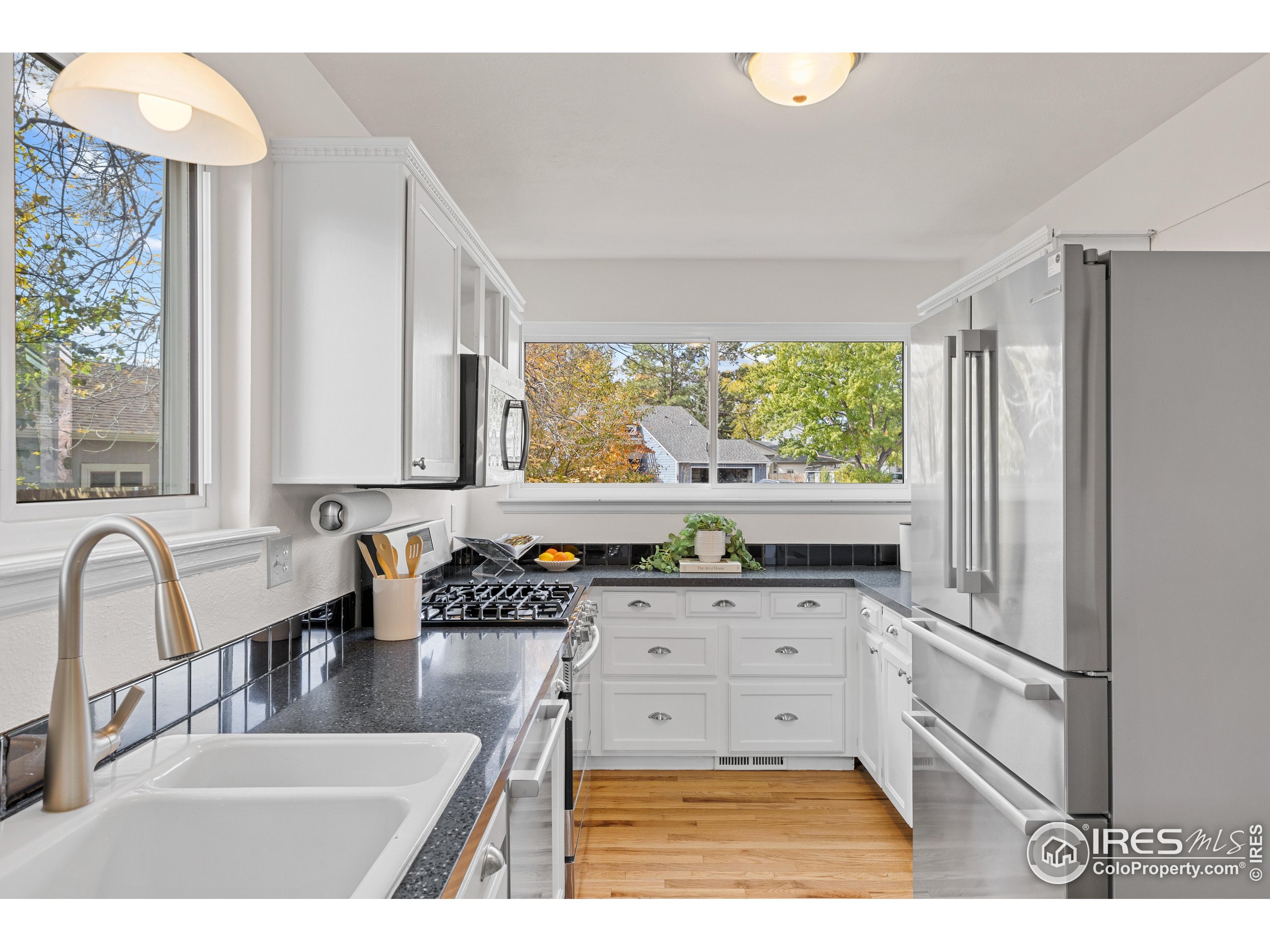 196 Lincoln Cir Louisville