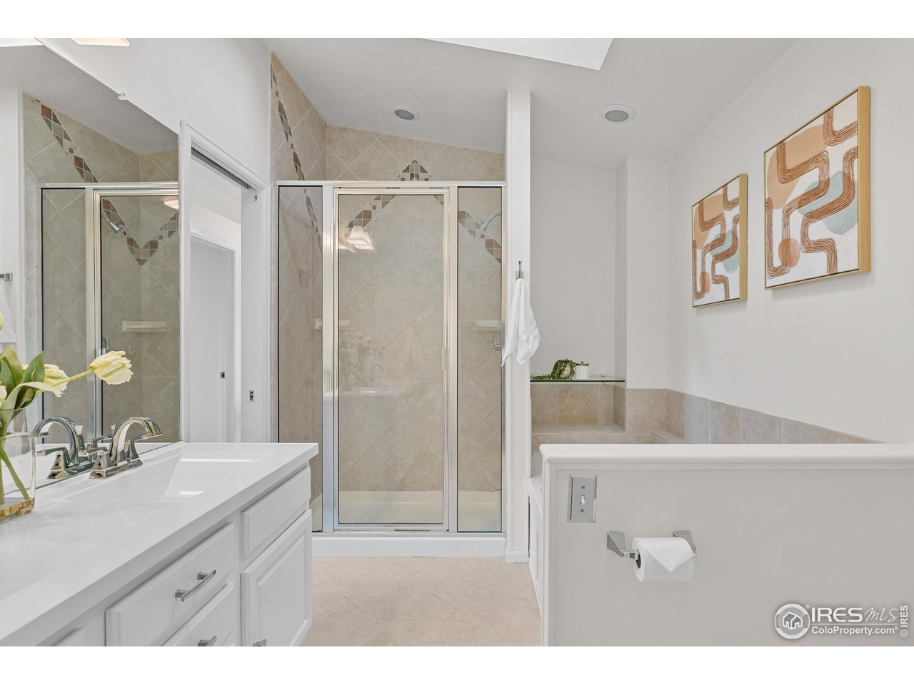 196 Lincoln Cir Louisville