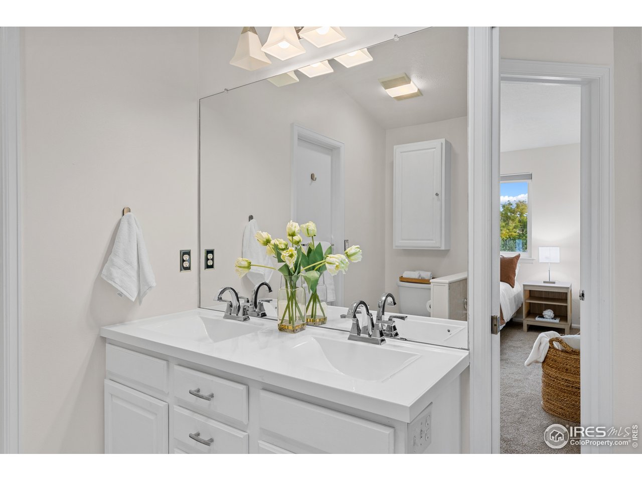 196 Lincoln Cir Louisville