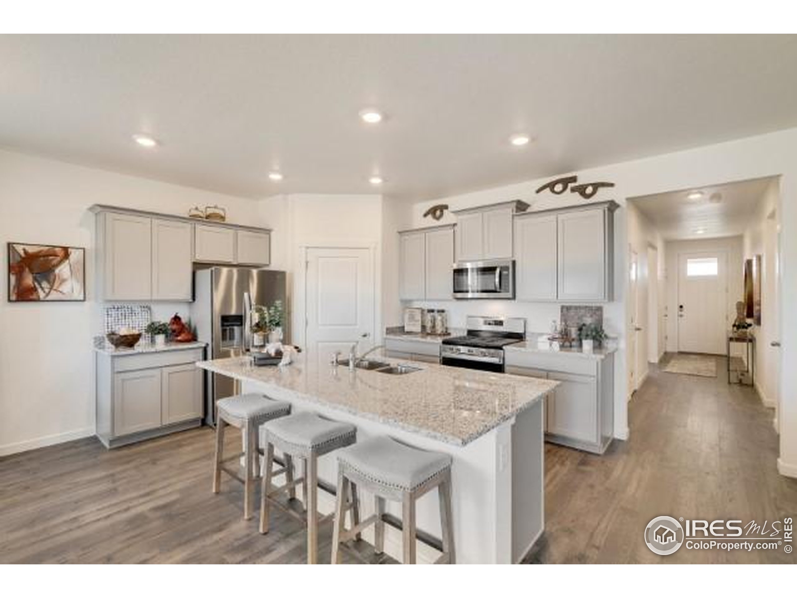 1900 Mount Monroe Dr