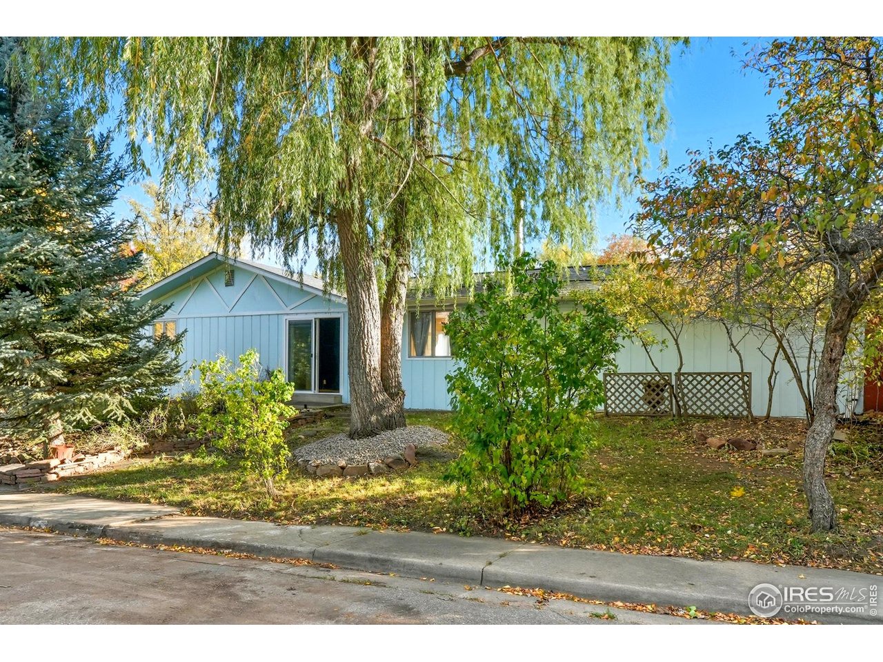 4559 Beachcomber Ct