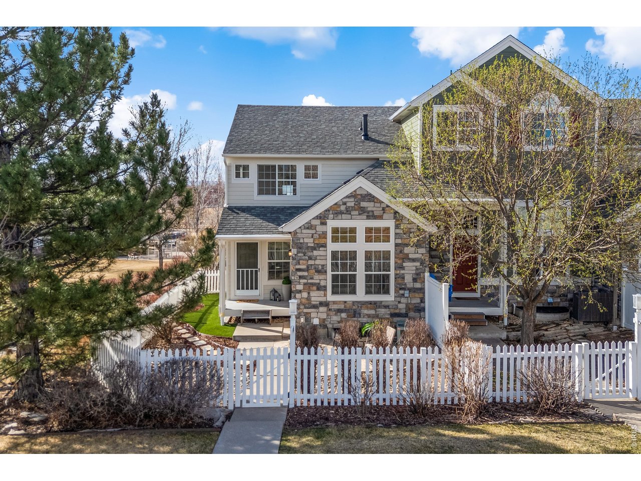 5025 Ladies Tresses Pl