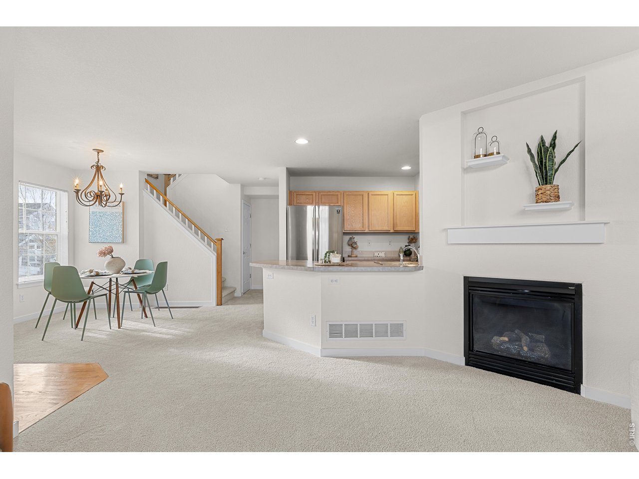 5025 Ladies Tresses Pl