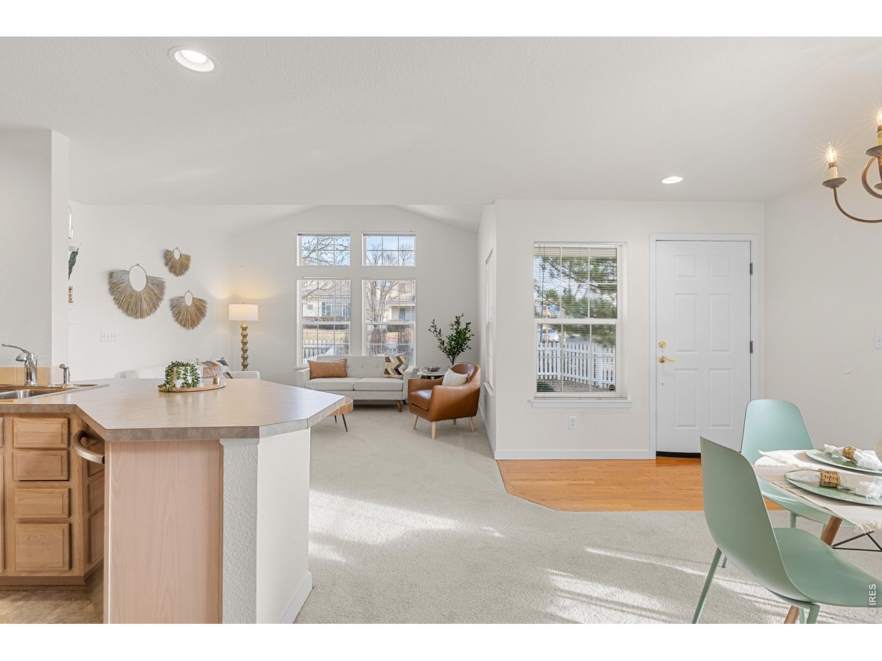 5025 Ladies Tresses Pl