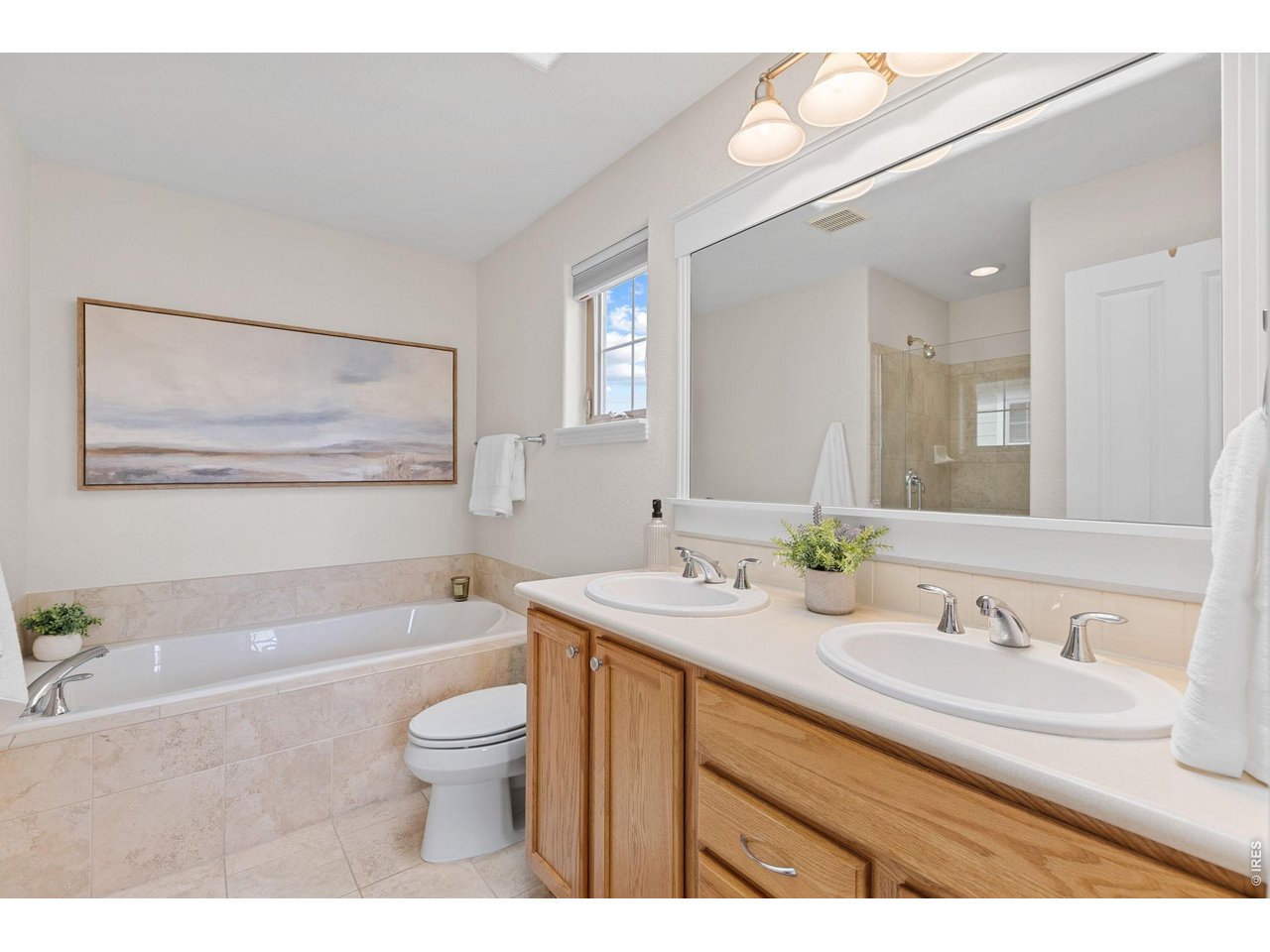 1508 Harvest Dr