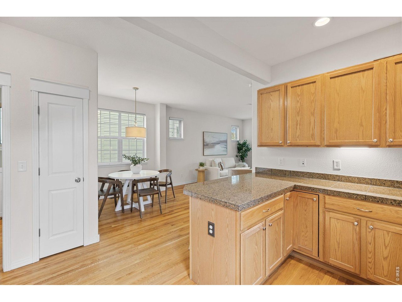 1508 Harvest Dr