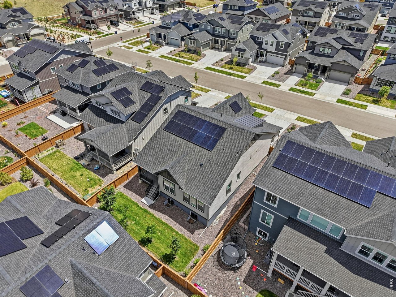 582 Winterfield St