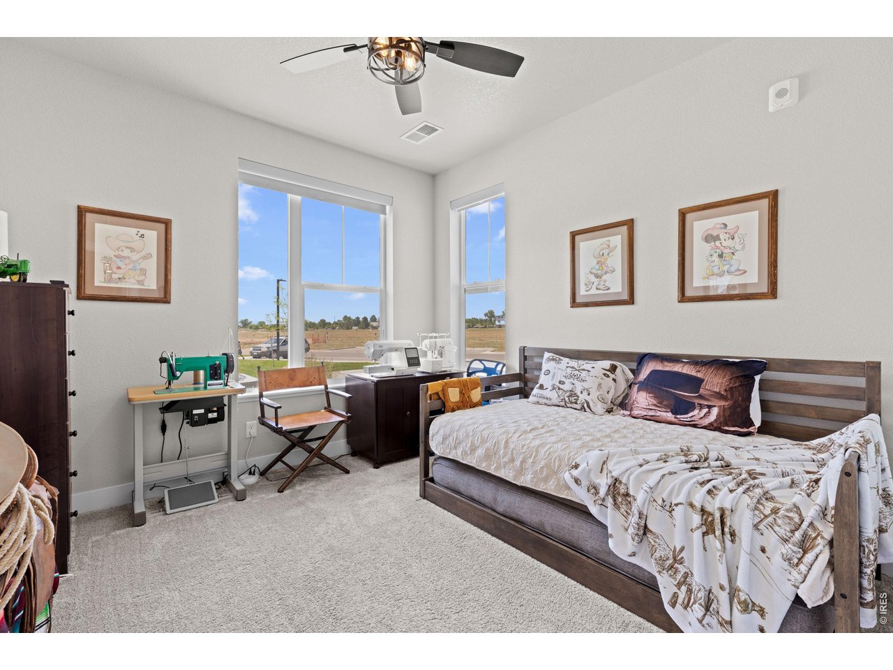 6825 Maple Leaf Dr 102