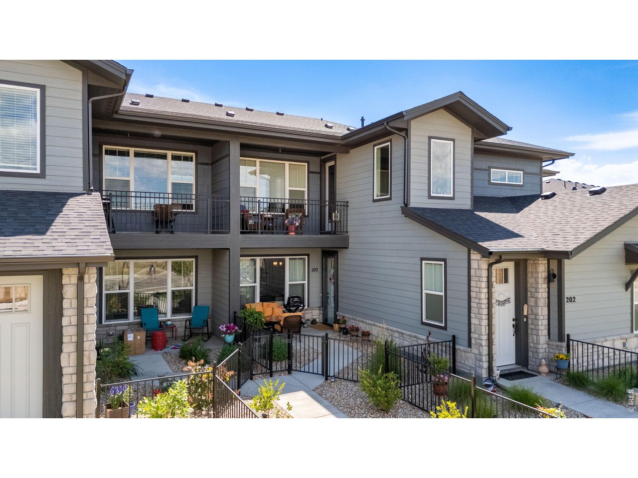 6825 Maple Leaf Dr 102