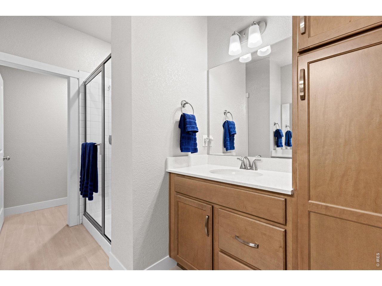 6825 Maple Leaf Dr 102
