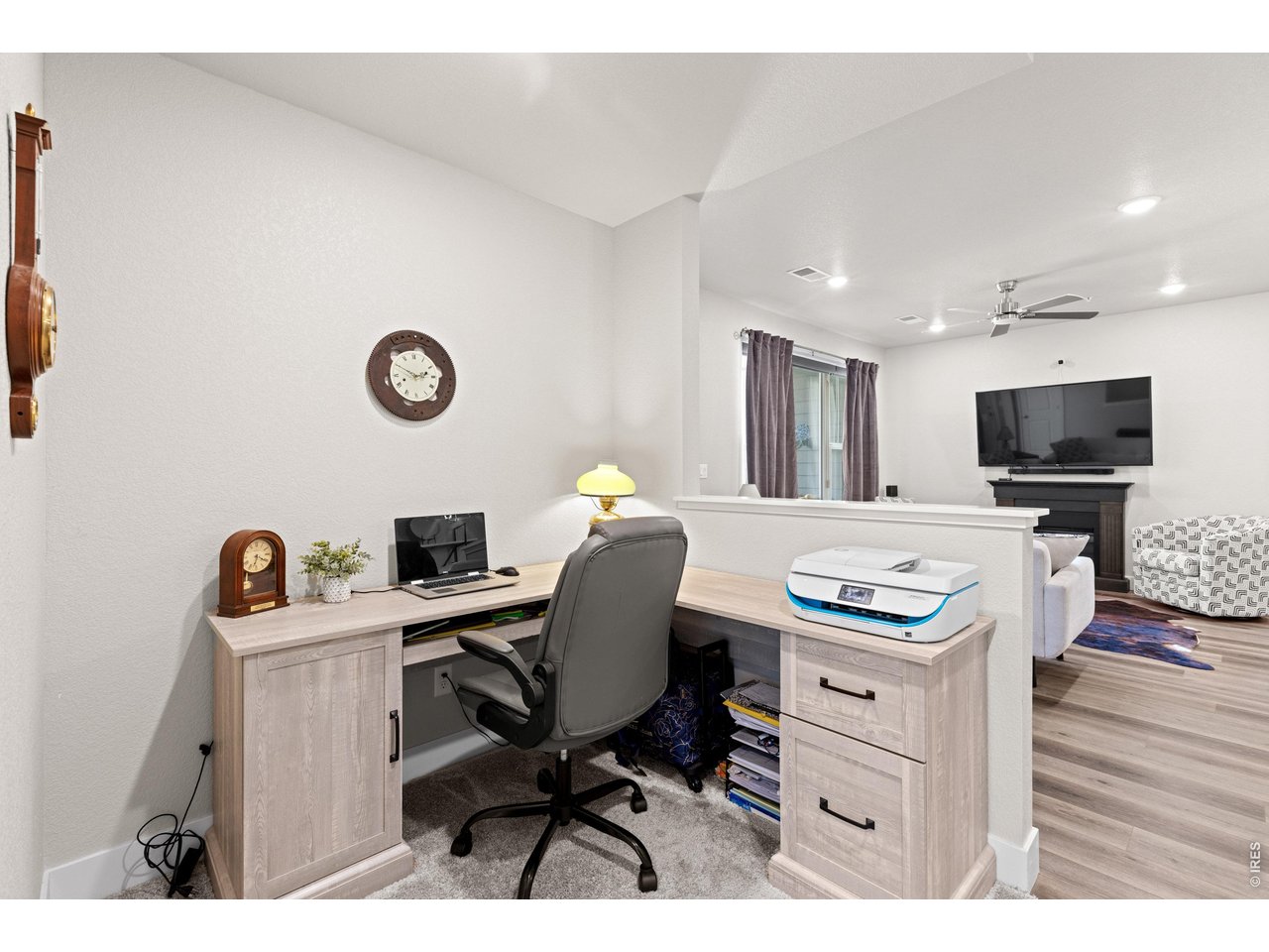 6825 Maple Leaf Dr 102