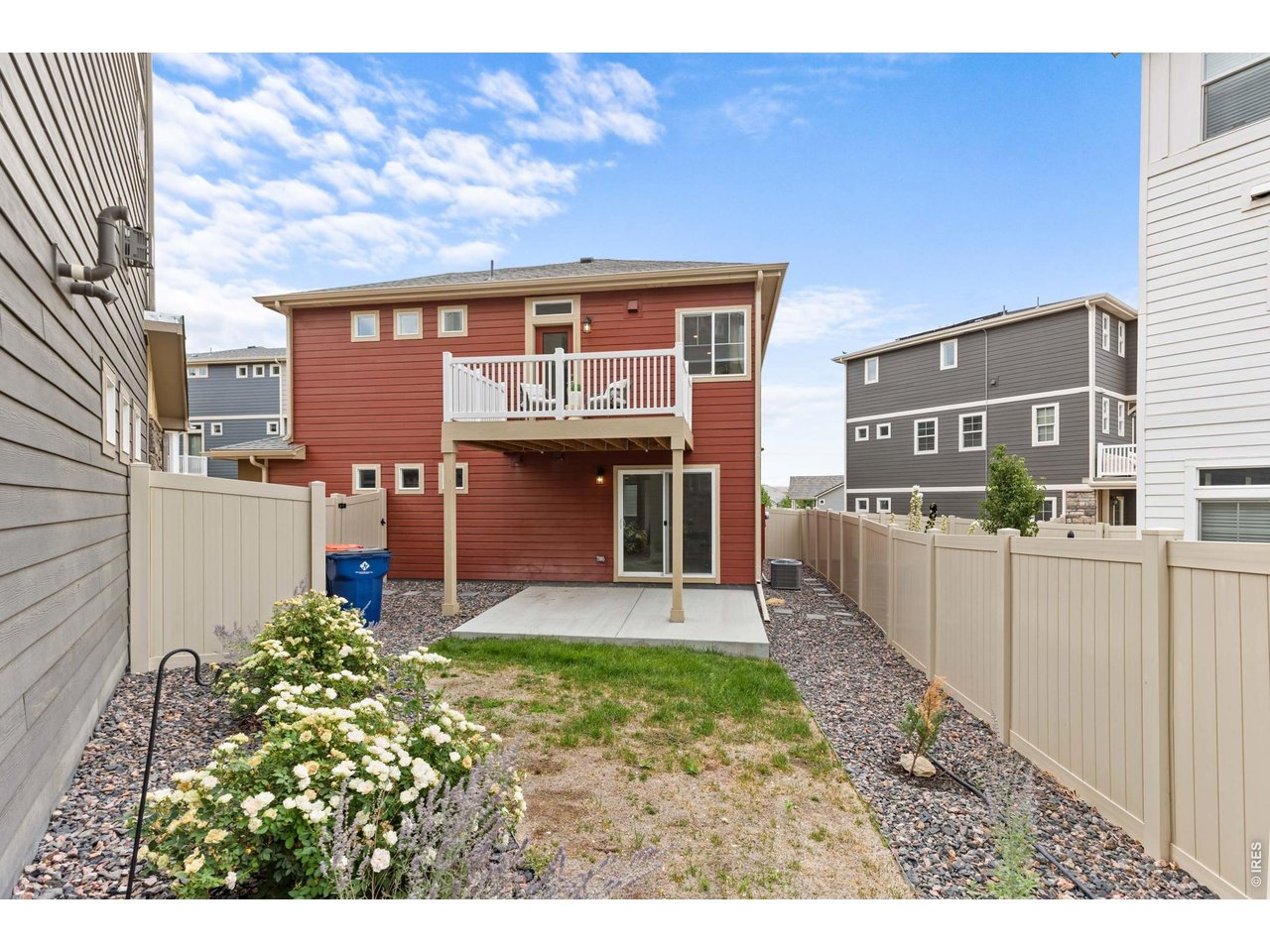 1027 Highview Dr