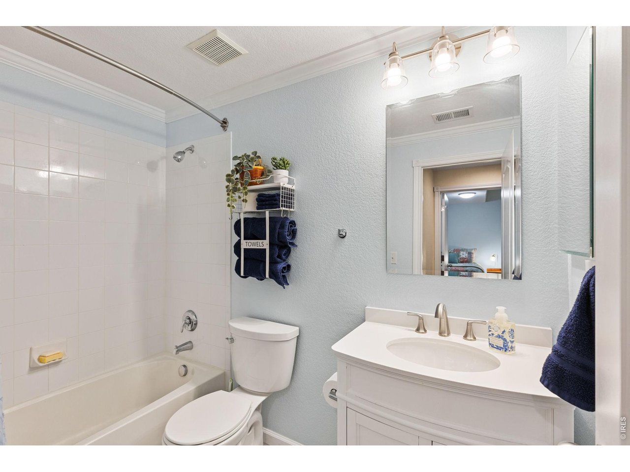 1509 Harvest Dr