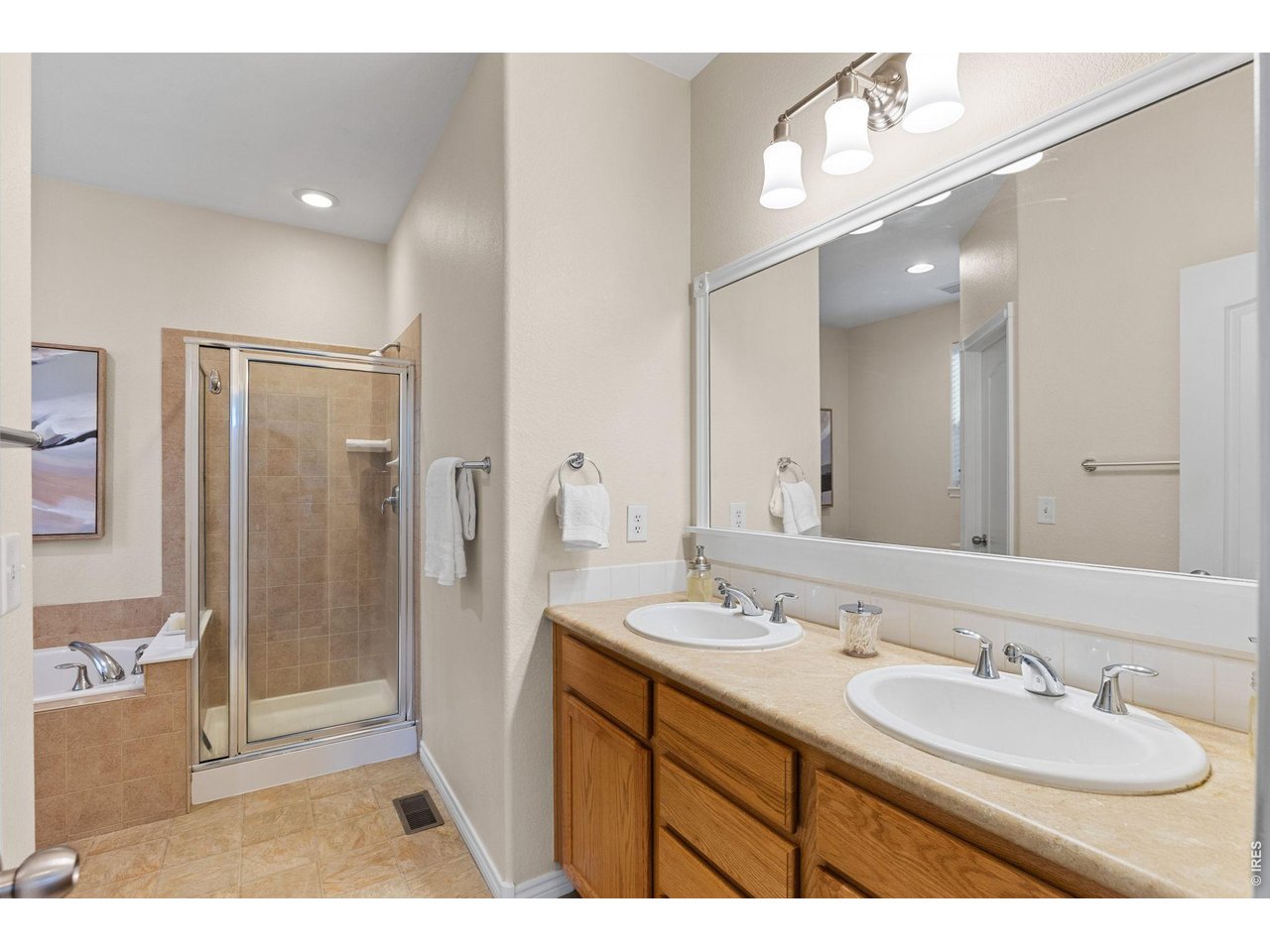 1509 Harvest Dr