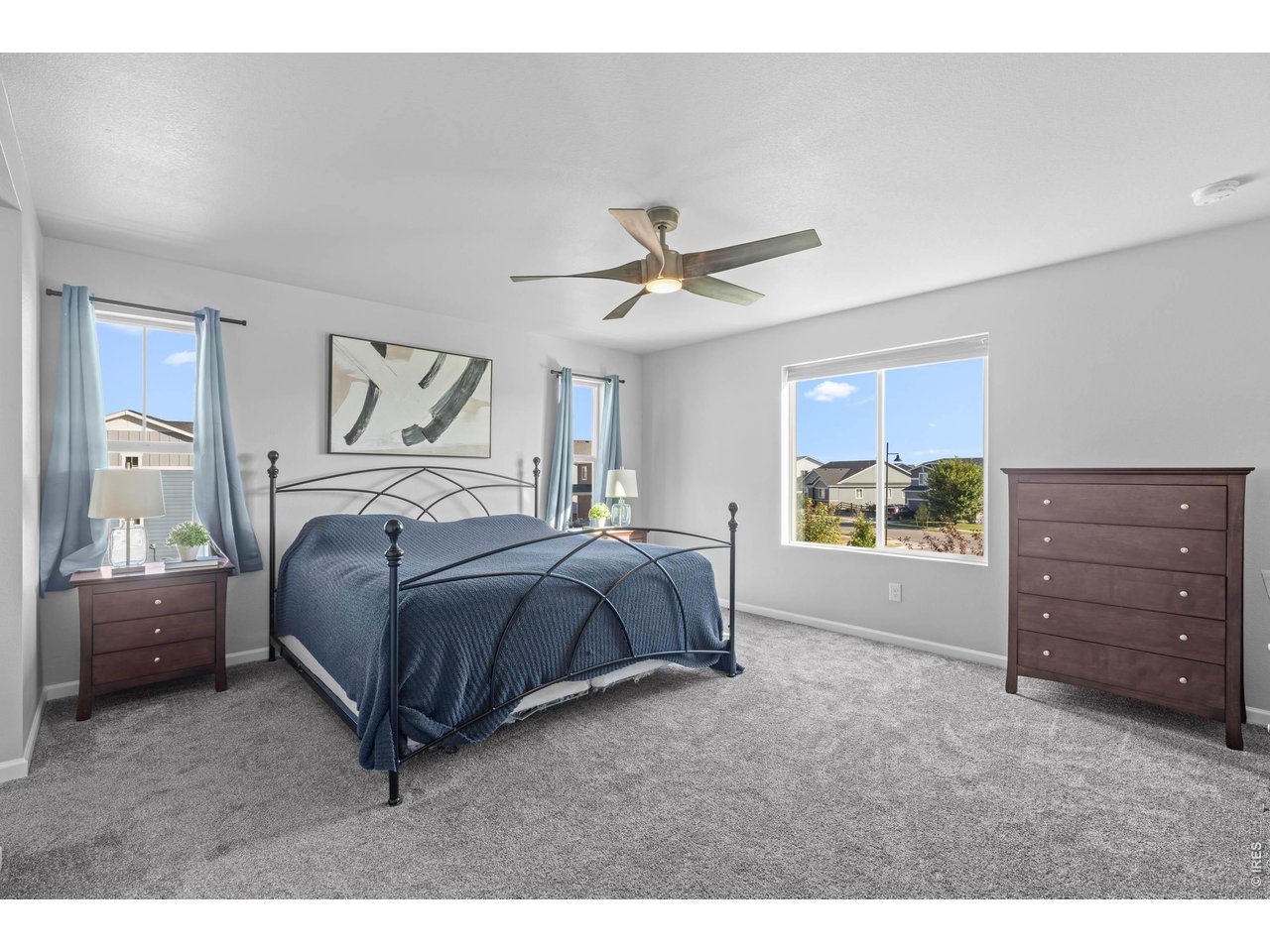 1 Morgan Cir S
