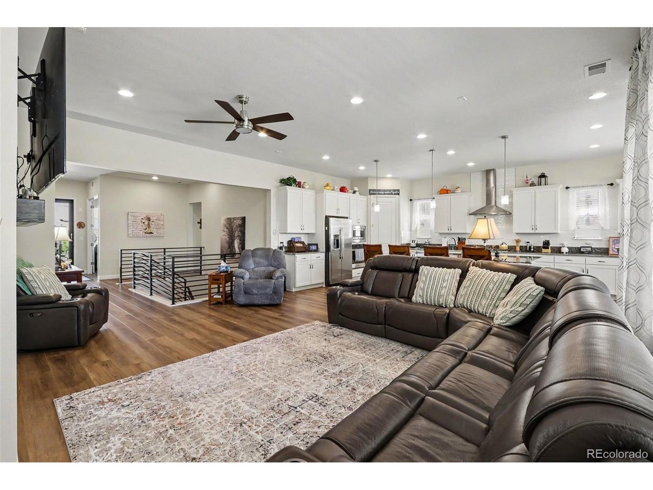 5451 Riverbend Ave