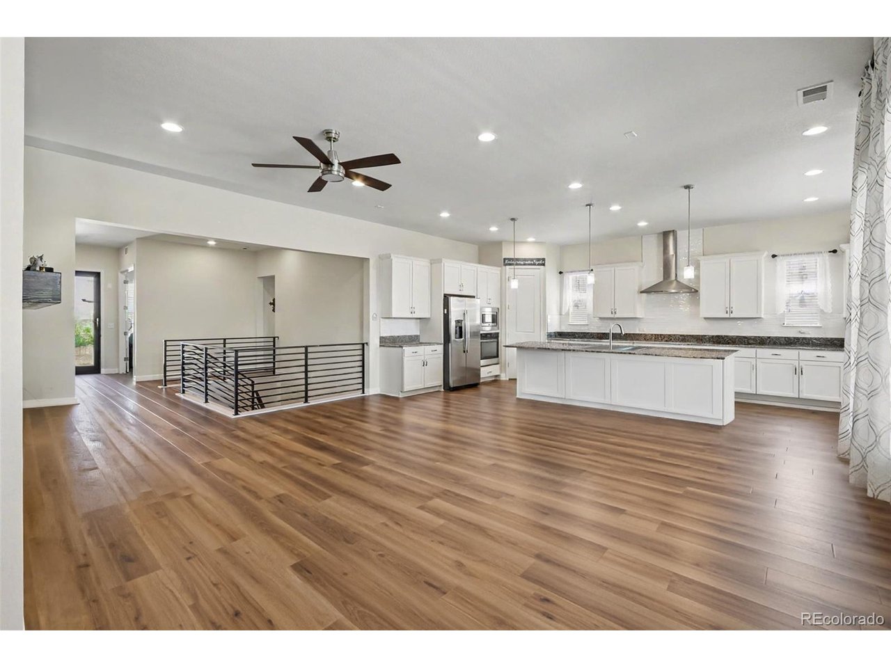 5451 Riverbend Ave