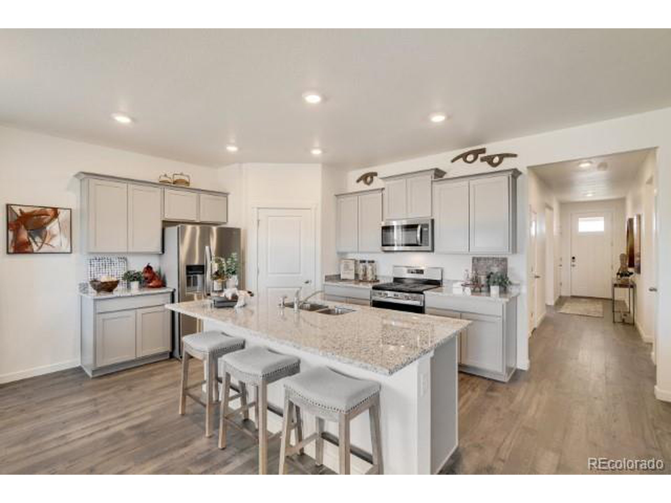 1900 Mount Monroe Dr