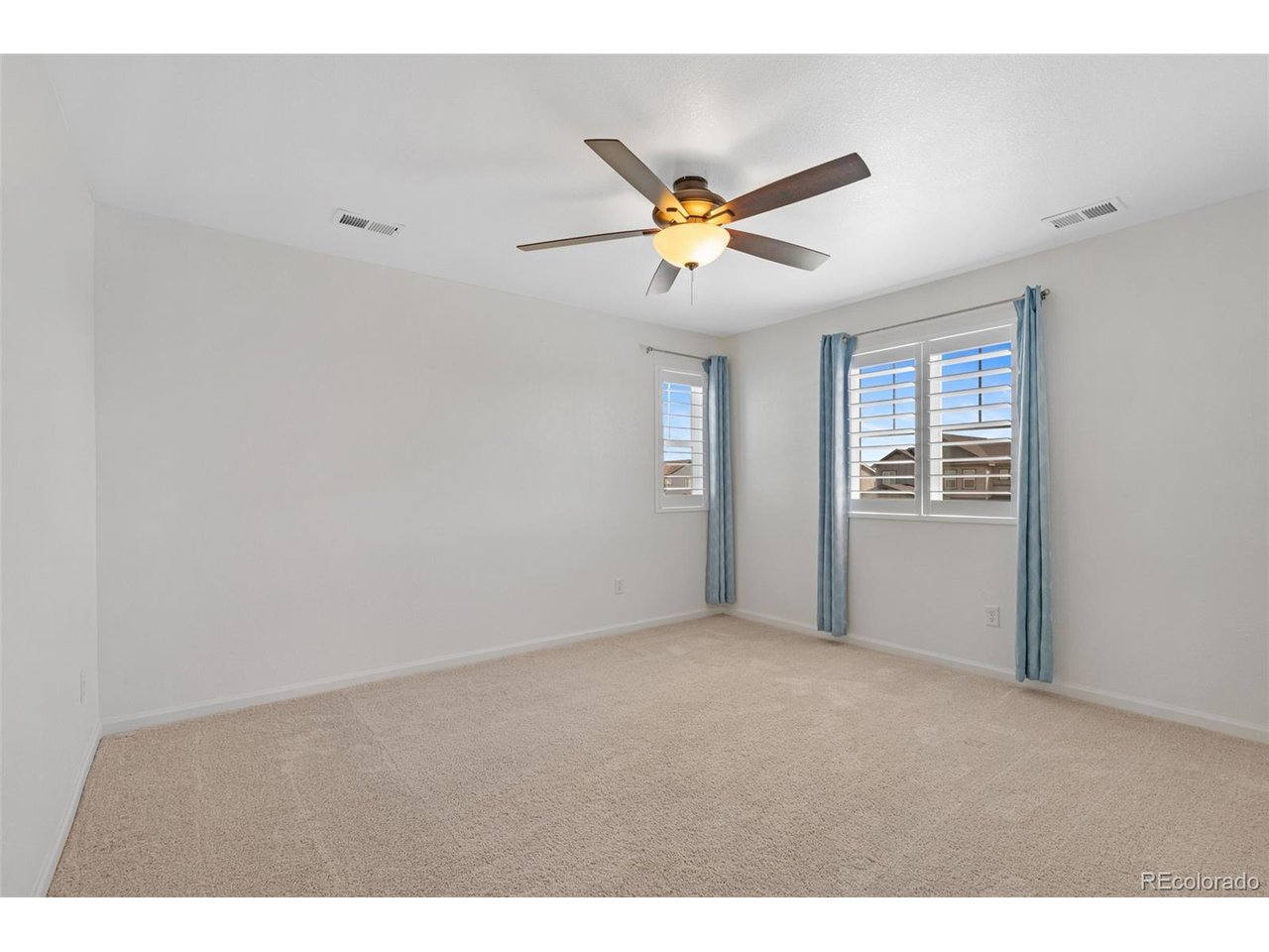 44 Morgan Cir S
