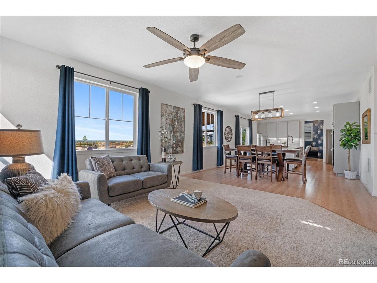 44 Morgan Cir S