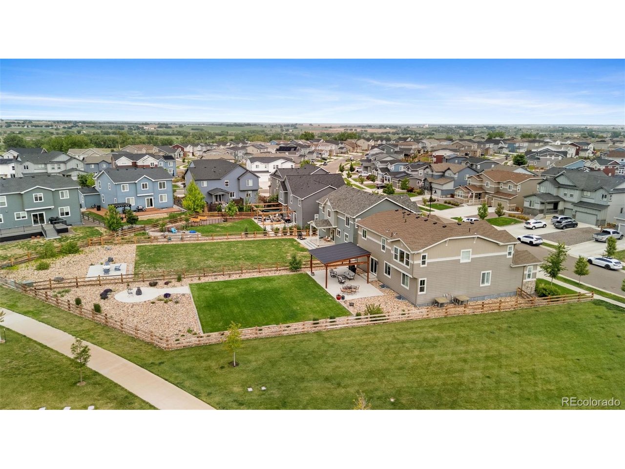 44 Morgan Cir S