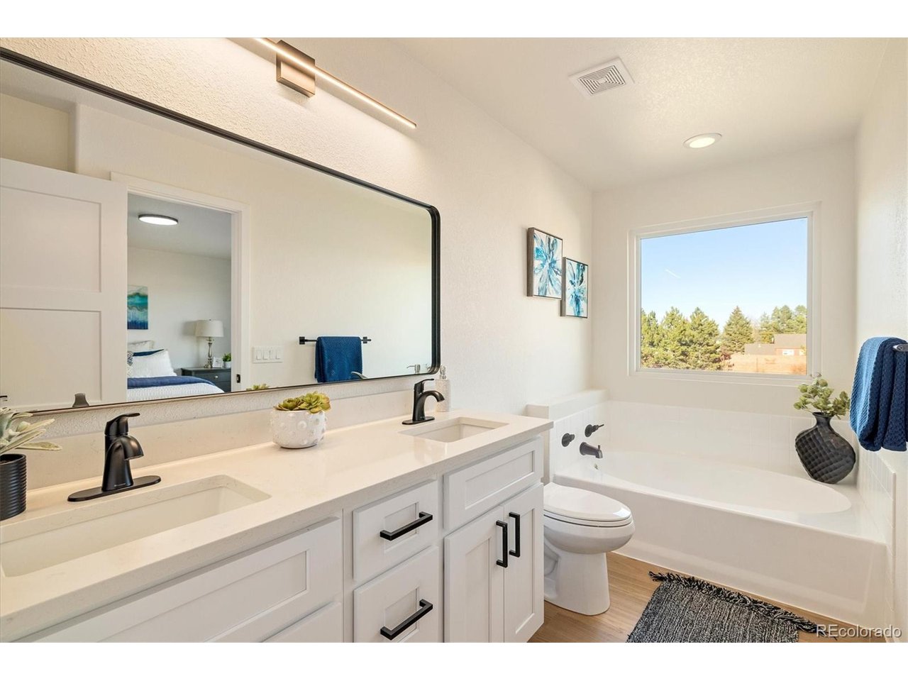 870 Pan Ct