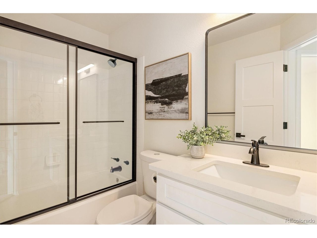 870 Pan Ct
