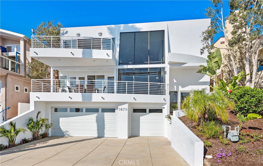 1670 Del Mar Avenue