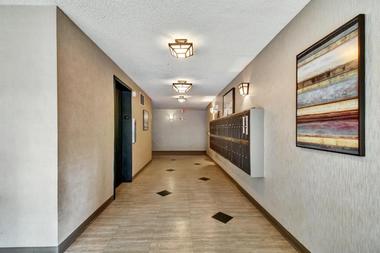 377 Mandarin Drive 305