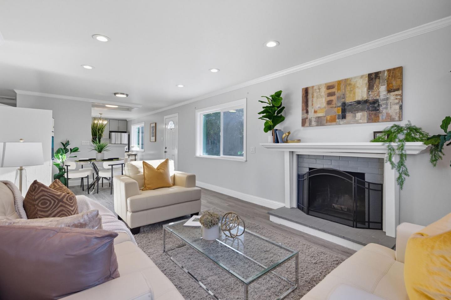 2161 Rollingwood Drive
