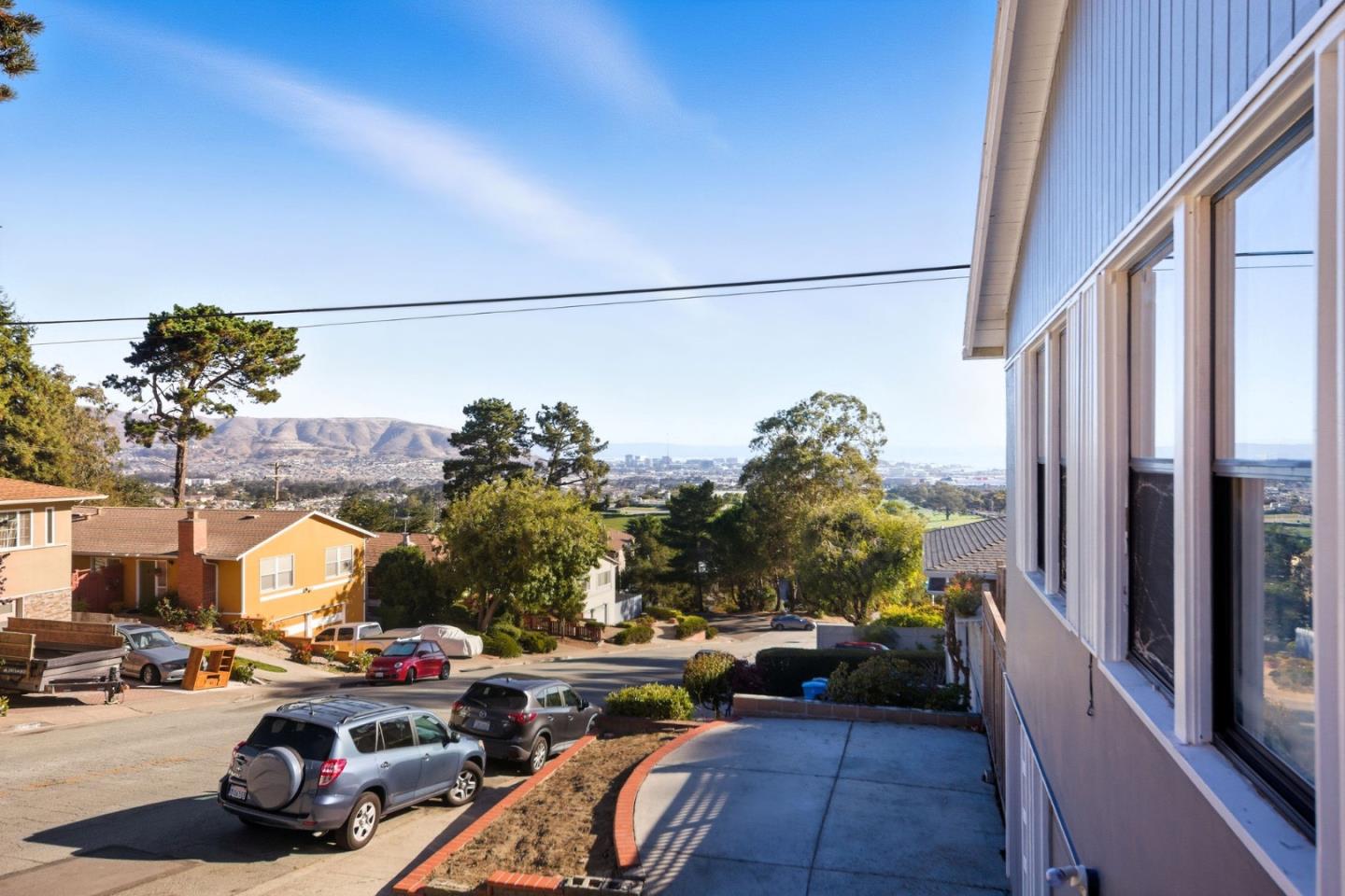 2161 Rollingwood Drive