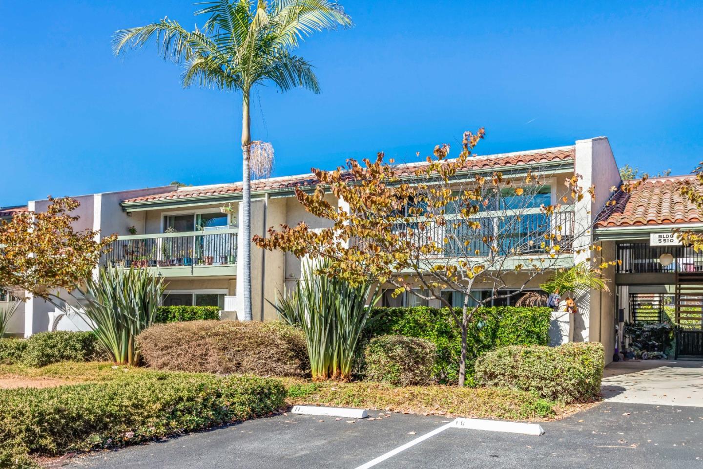 5510 Armitos Avenue 1