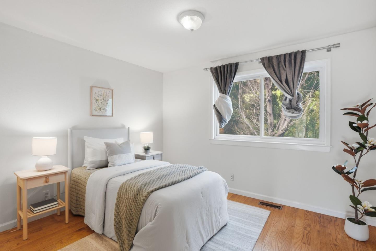 400 Alemany Boulevard 2