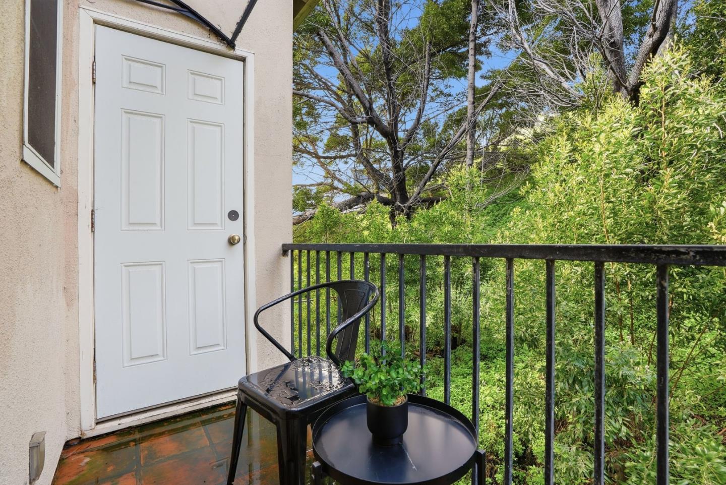 400 Alemany Boulevard 2