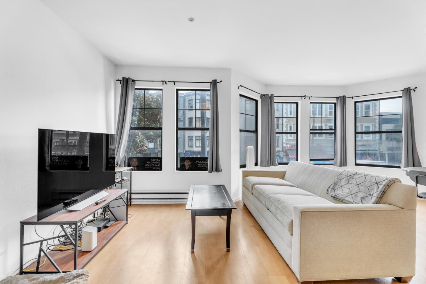 1930 Mission Street 4