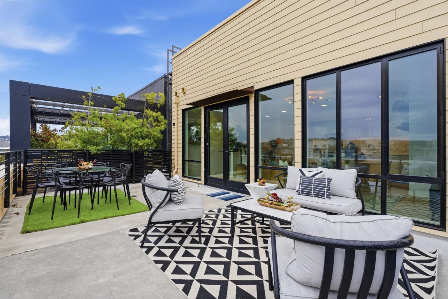 99 Rausch Street 524