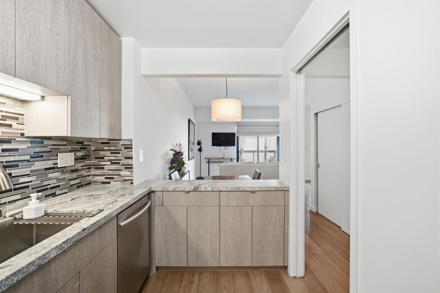 1 Daniel Burnham CT 307