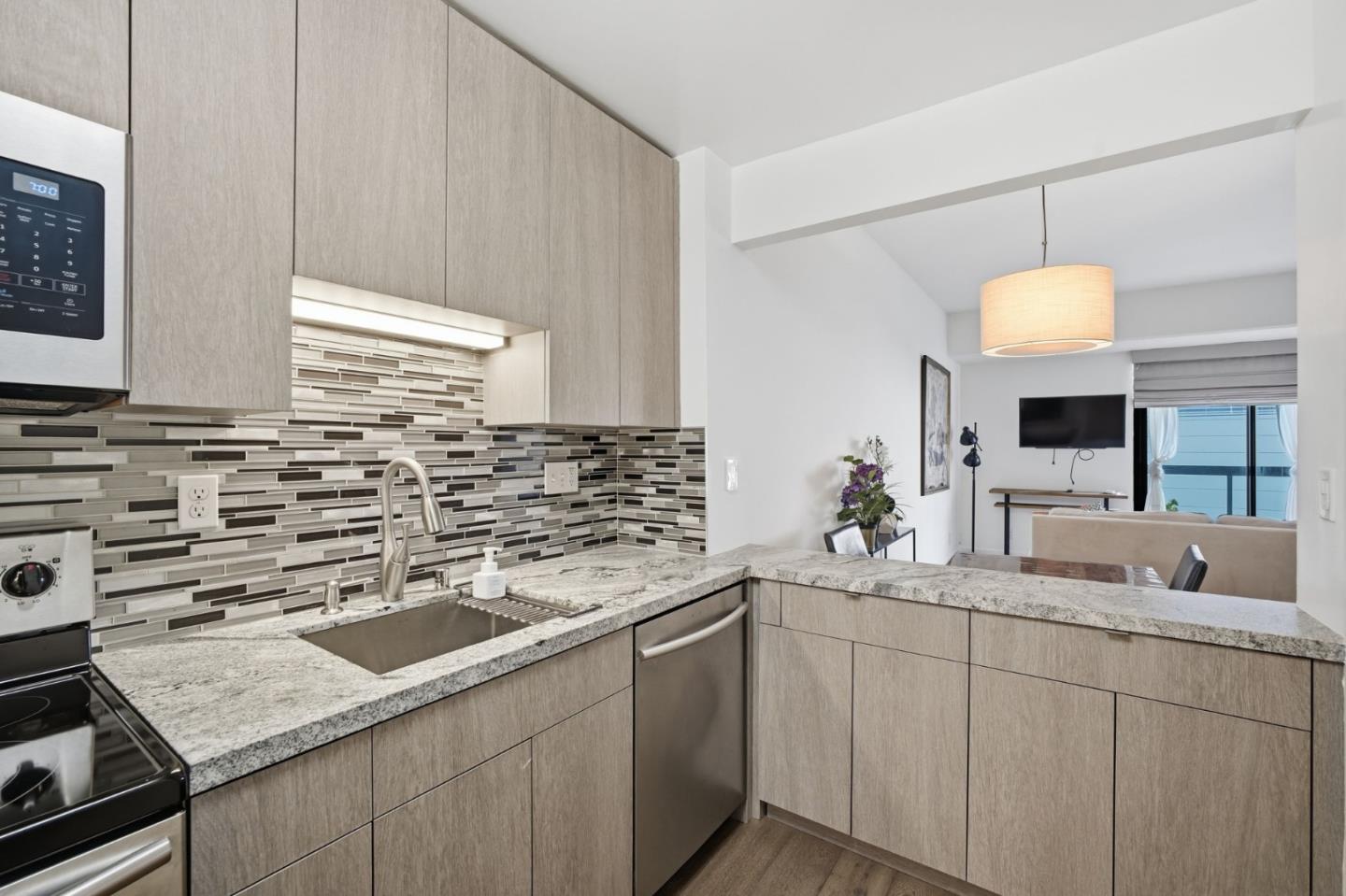 1 Daniel Burnham CT 307