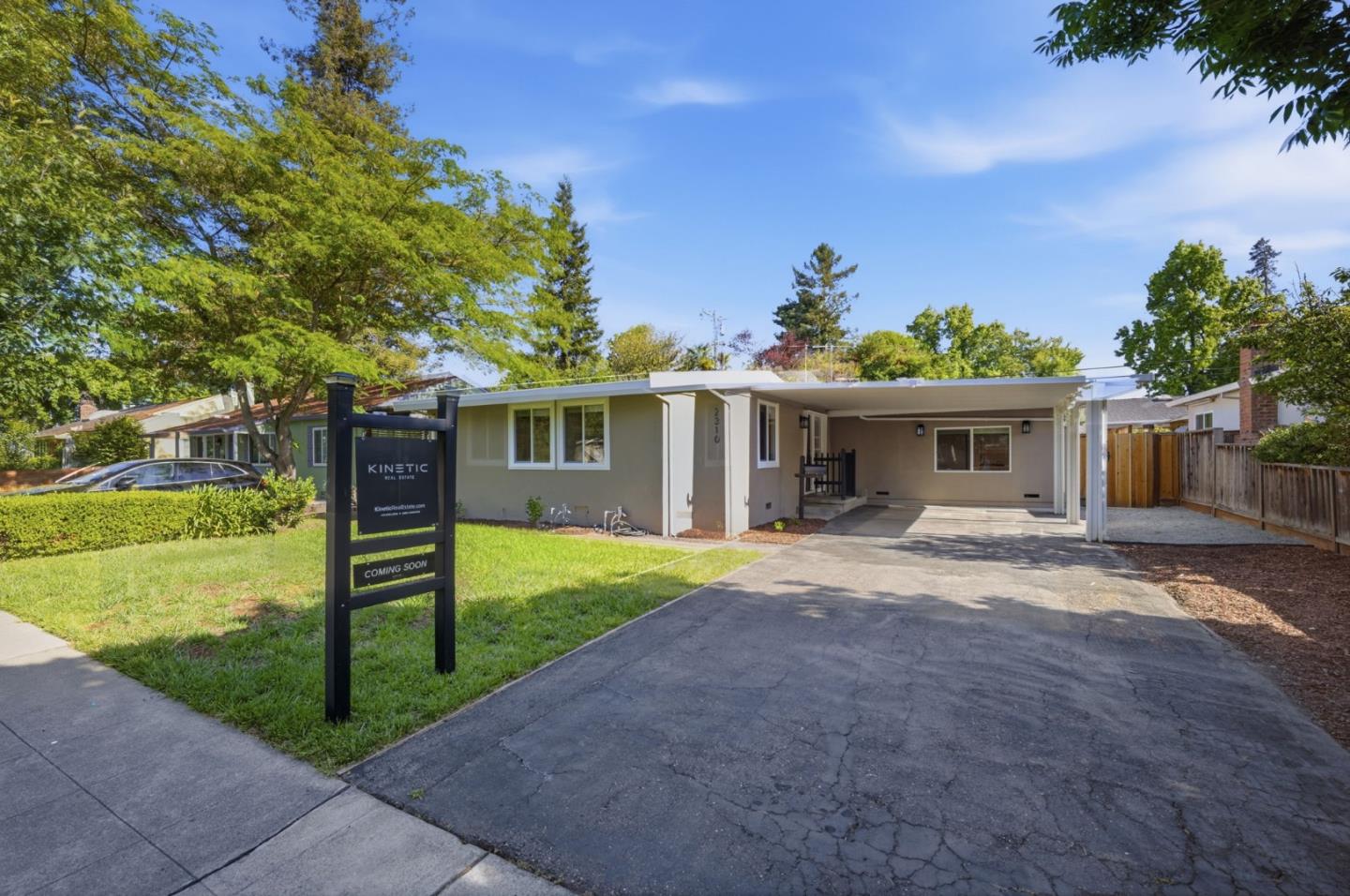 2310 Peachtree Lane