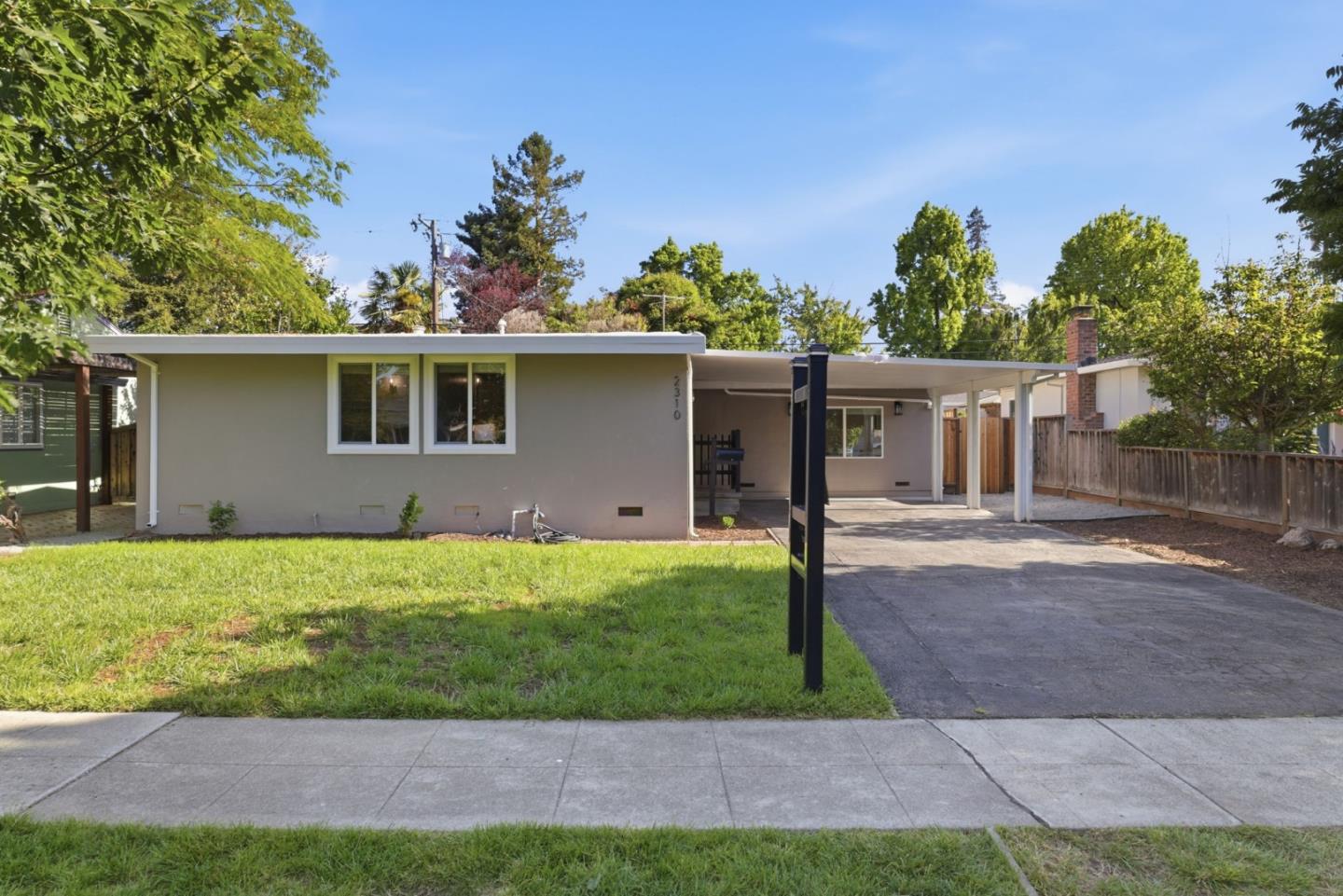 2310 Peachtree Lane