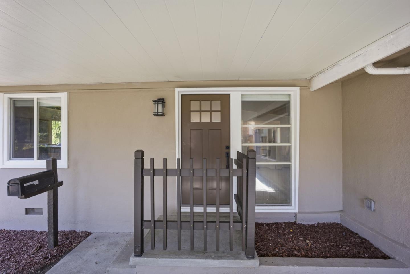 2310 Peachtree Lane
