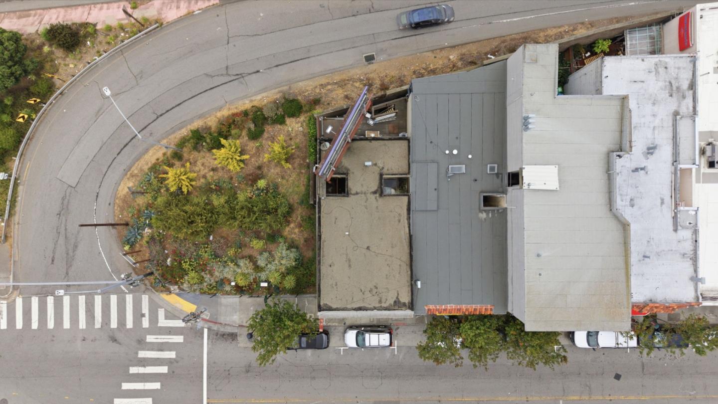 2469 San Bruno Avenue